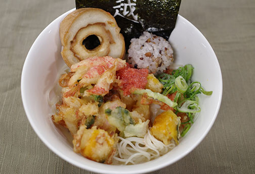 夏を乗り切る！彩り野菜かき揚げのさっぱり豆乳夏越そうめん